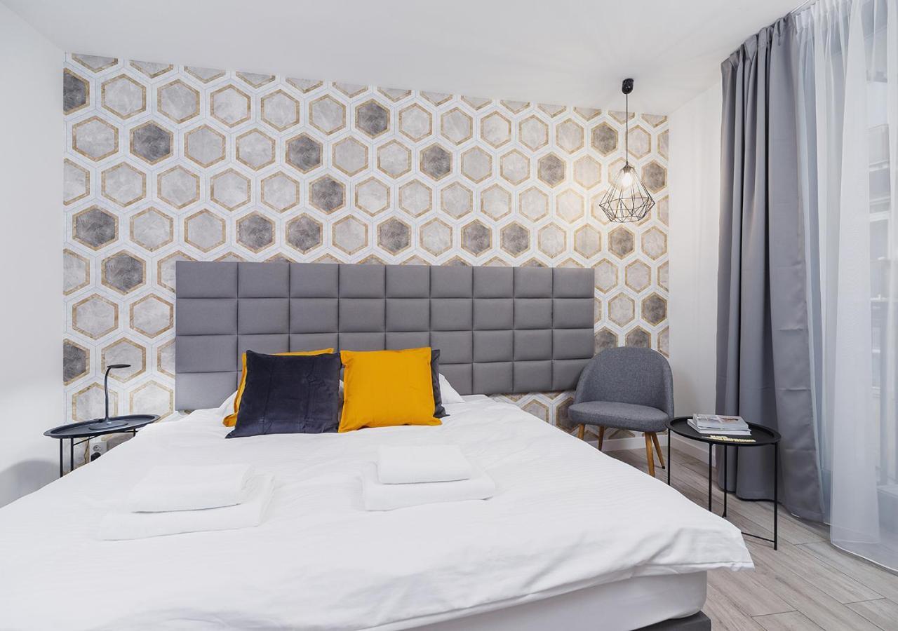 Wow! Aparthotel By Krakowmyplace Exterior foto